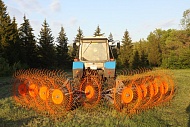 ГРАБЛИ КОЛЕСНО-ПАЛЬЦЕВЫЕ CЕРИИ H90